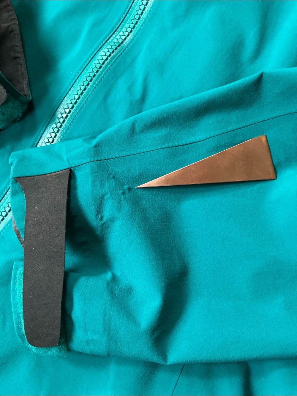 Arc'teryx Gortex Pro Beta AR Shell Jacket - Picture 12 of 15